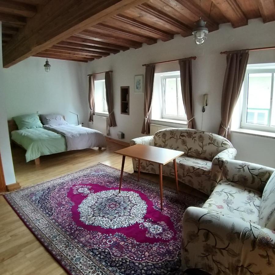 Apartment In Historic Town House Гмунден Екстер'єр фото